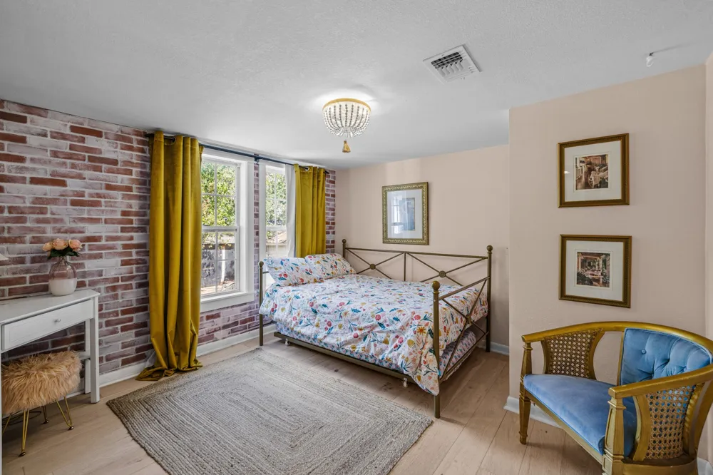 2007 S Church Street Georgetown, TX 78626