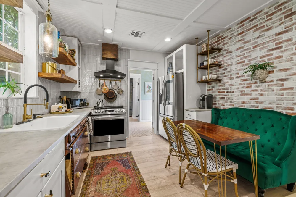2007 S Church Street Georgetown, TX 78626