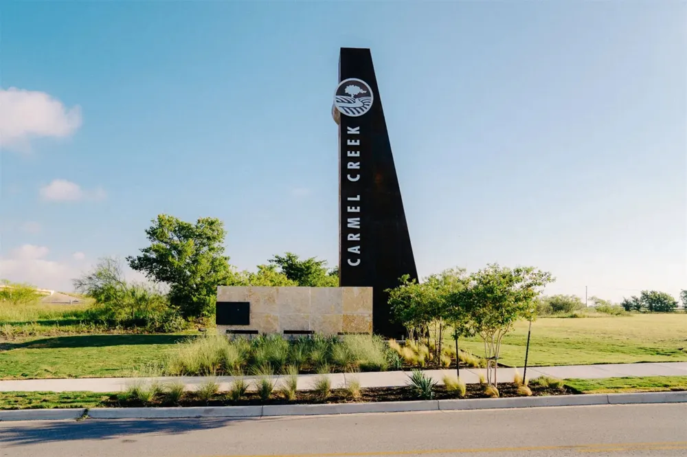 102 Methodius Drive Hutto, TX 78634