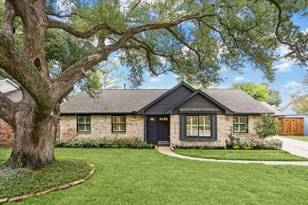 2506 Anniston Drive Houston, TX 77080