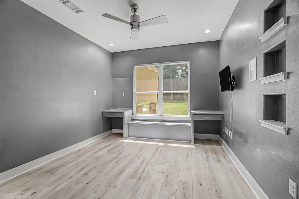 157 County Road 303 Dayton, TX 77535