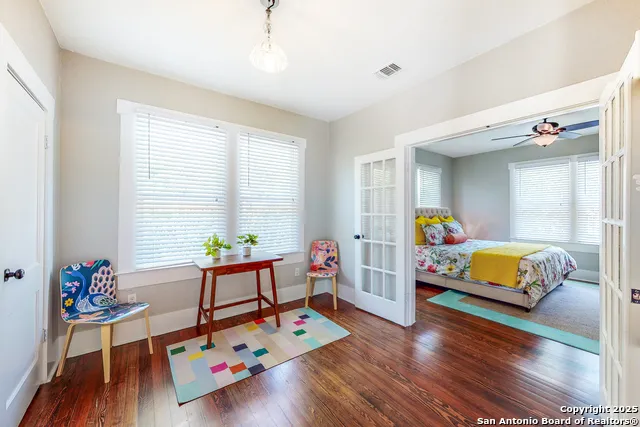 619 CEDAR ST San Antonio, TX 78210