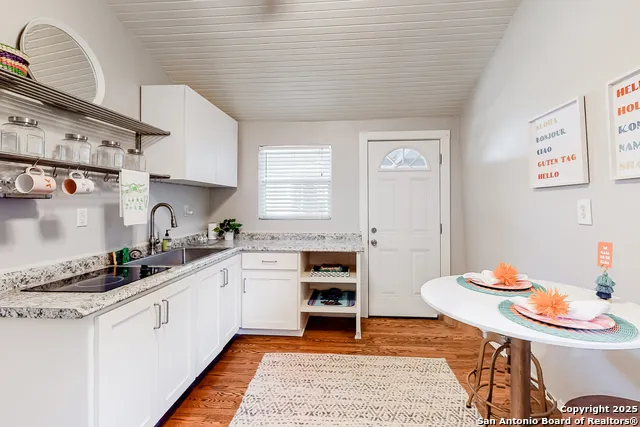 619 CEDAR ST San Antonio, TX 78210