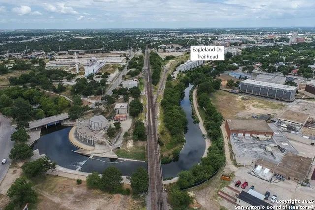 619 CEDAR ST San Antonio, TX 78210