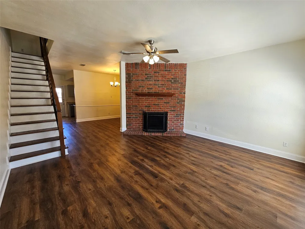 216 Samuel Boulevard #j3 Coppell, TX 75019