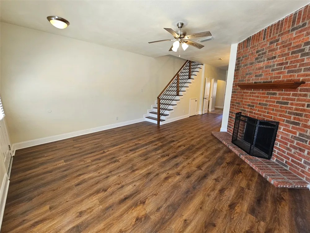 216 Samuel Boulevard #j3 Coppell, TX 75019