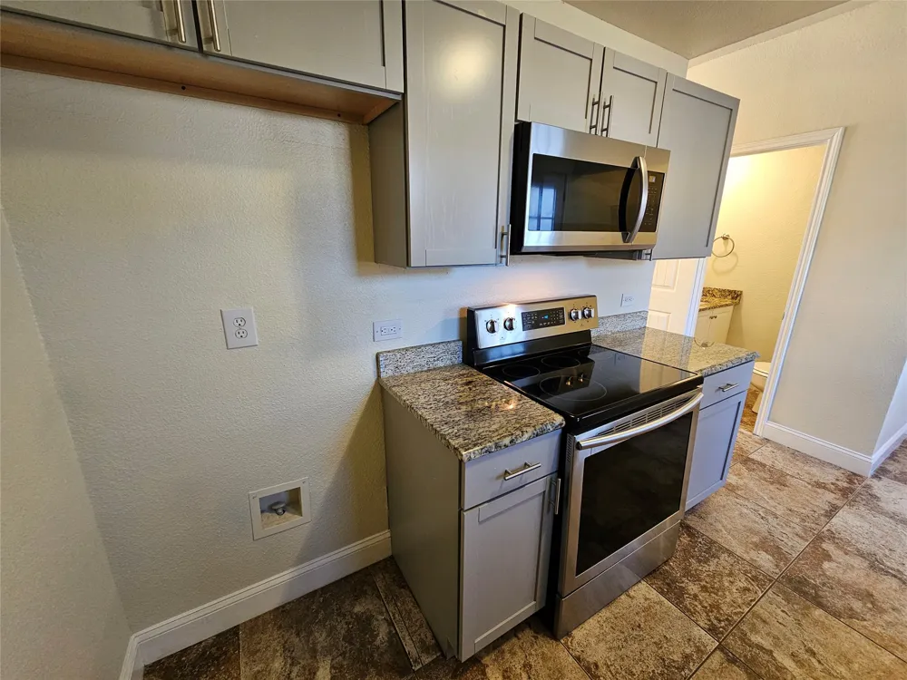 216 Samuel Boulevard #j3 Coppell, TX 75019