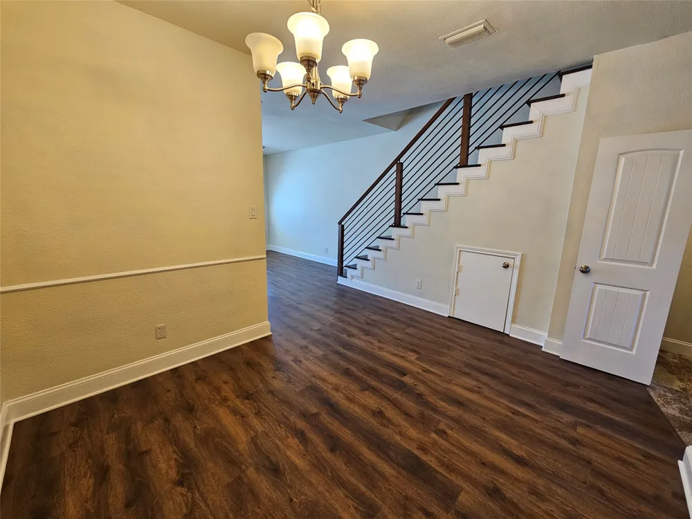 216 Samuel Boulevard #j3 Coppell, TX 75019