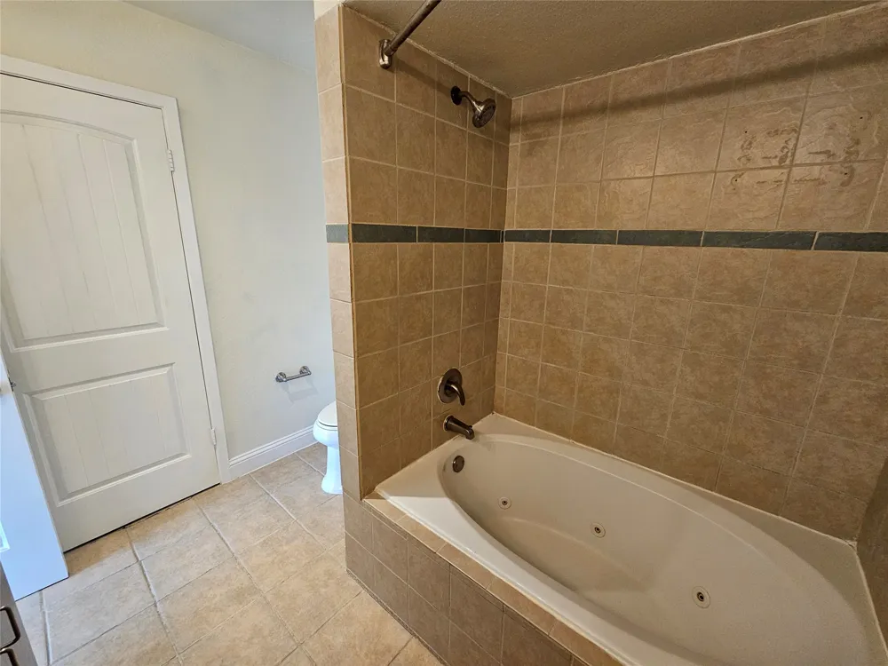 216 Samuel Boulevard #j3 Coppell, TX 75019