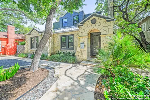 258 TUXEDO AVE