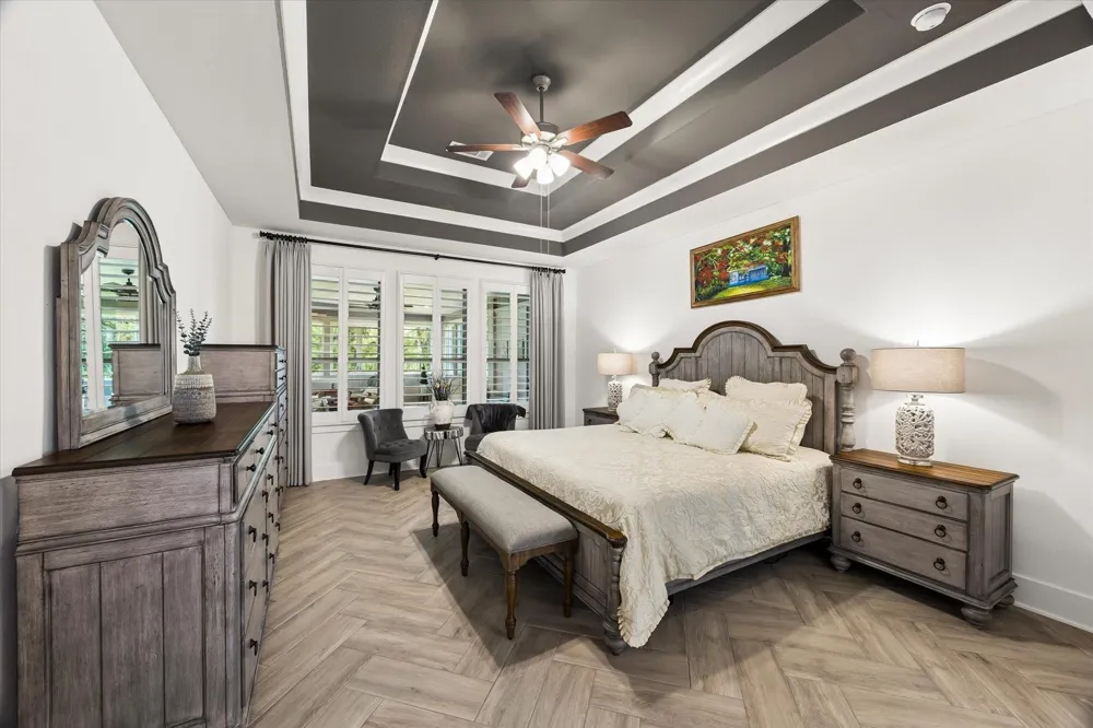 192 Somerset Point Boulevard Montgomery, TX 77316