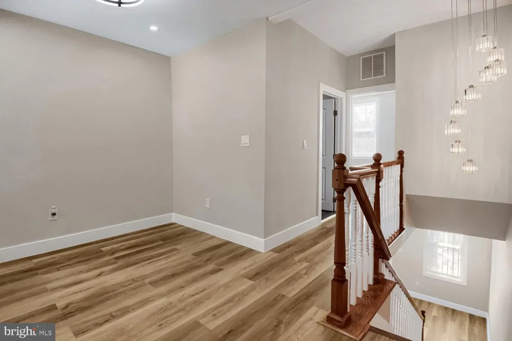 2542 OSWEGO AVENUE Baltimore, MD 21215