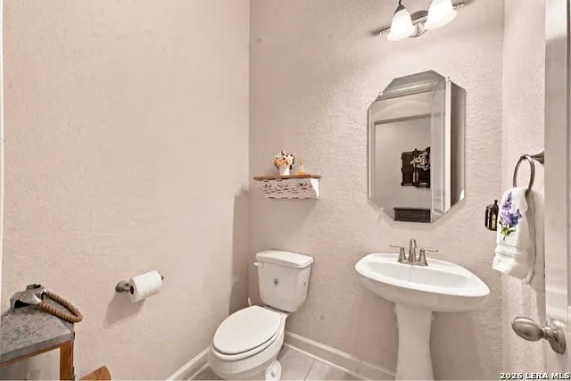 980 Water Oak Schertz, TX 78154