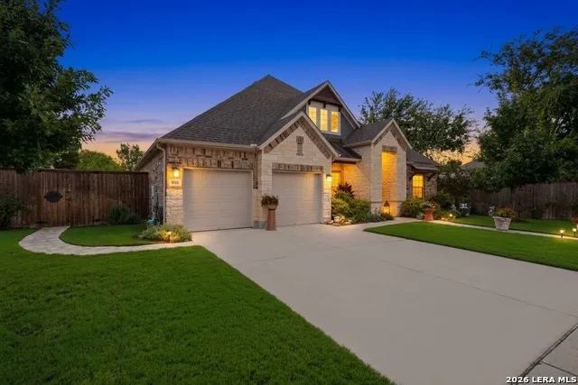 980 Water Oak Schertz, TX 78154