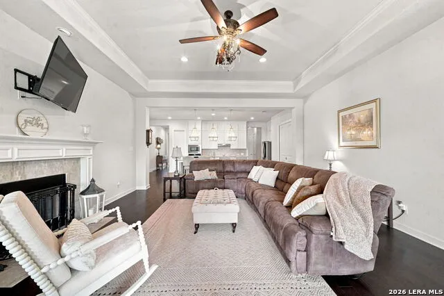 980 Water Oak Schertz, TX 78154