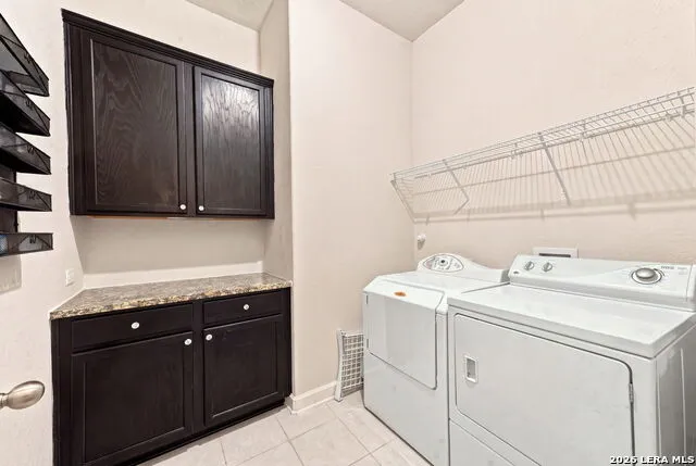980 Water Oak Schertz, TX 78154