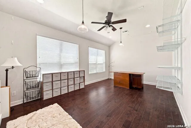 980 Water Oak Schertz, TX 78154