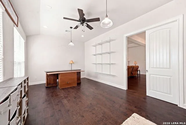 980 Water Oak Schertz, TX 78154