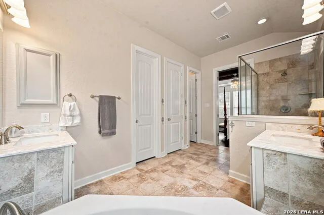 980 Water Oak Schertz, TX 78154