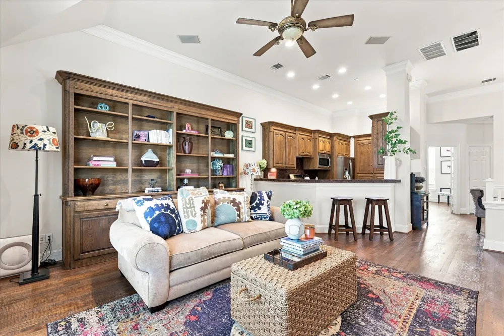 4131 Eastman Way Addison, TX 75001
