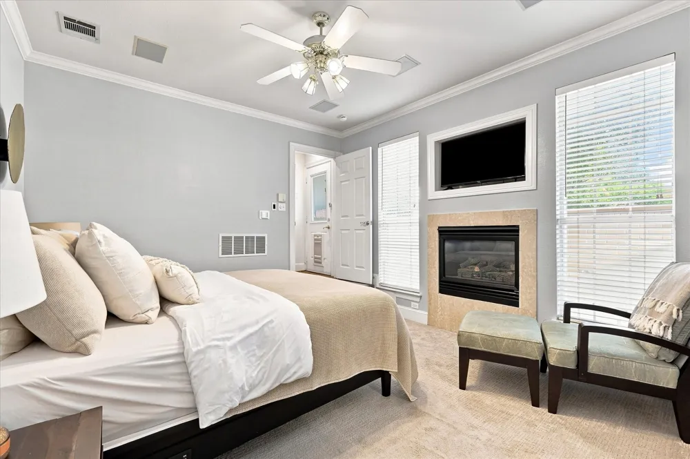 4131 Eastman Way Addison, TX 75001