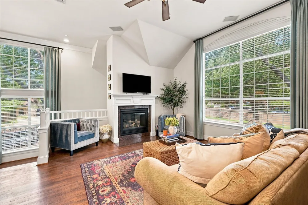 4131 Eastman Way Addison, TX 75001