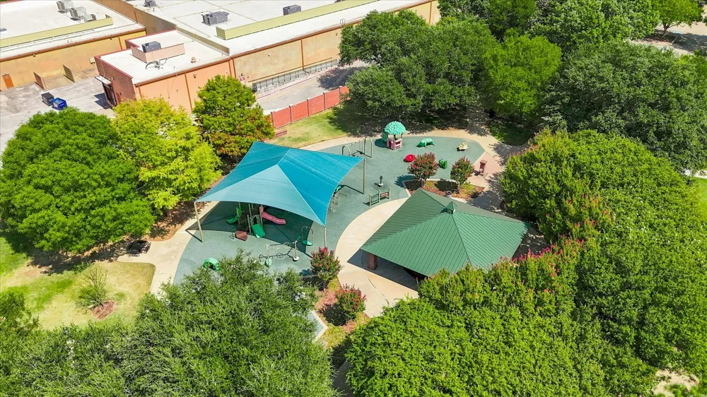 4131 Eastman Way Addison, TX 75001