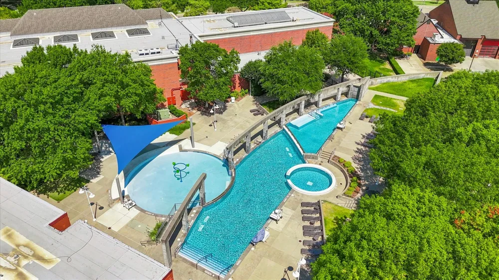 4131 Eastman Way Addison, TX 75001