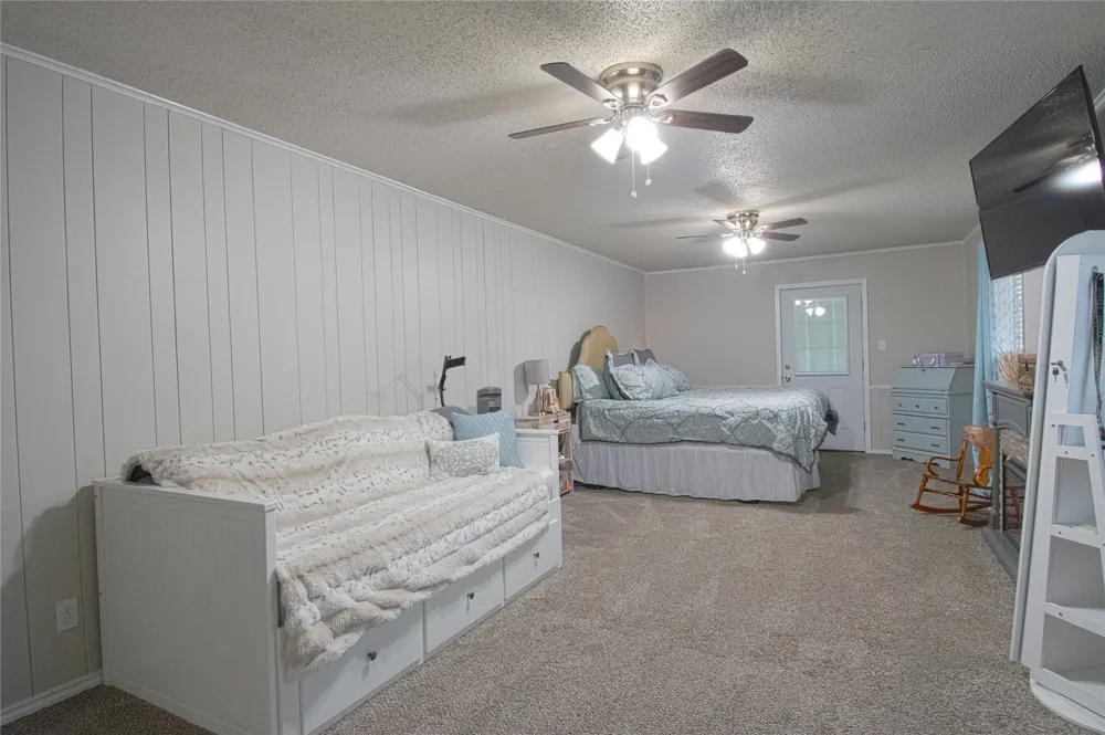 124 Freese Drive Sanger, TX 76266