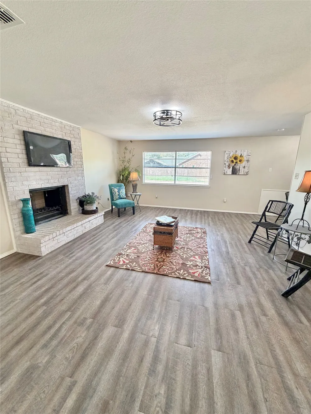 101 Diane Drive Sanger, TX 76266