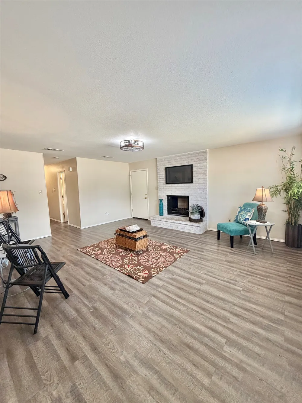 101 Diane Drive Sanger, TX 76266