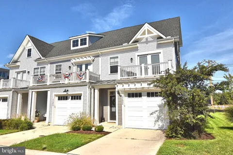17004 KAELEIGH COURT