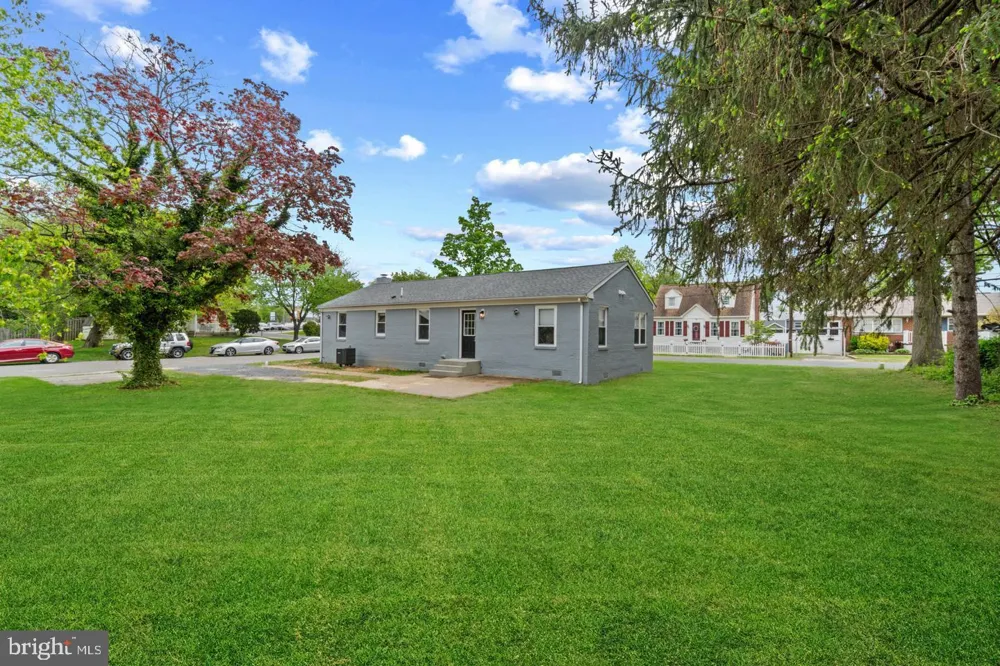 14 MONTROSE ROAD Pasadena, MD 21122