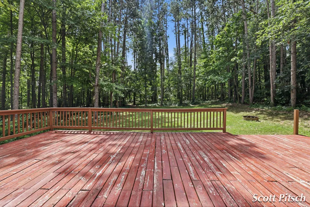1450 Payne Lake Road Middleville, MI 49333
