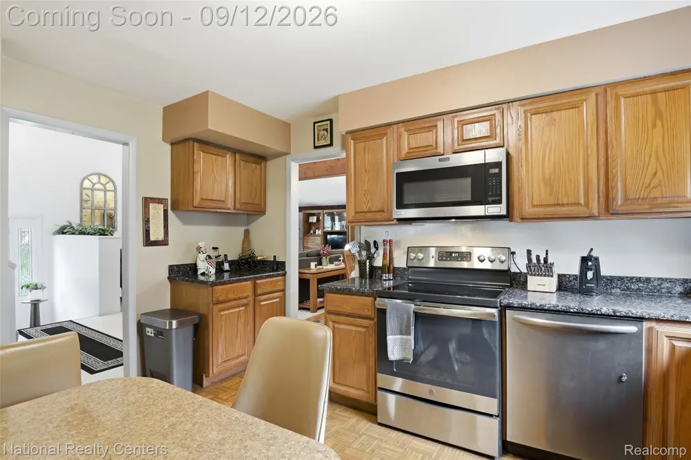 2631 Garden Road Milford Charter Township, MI 48381