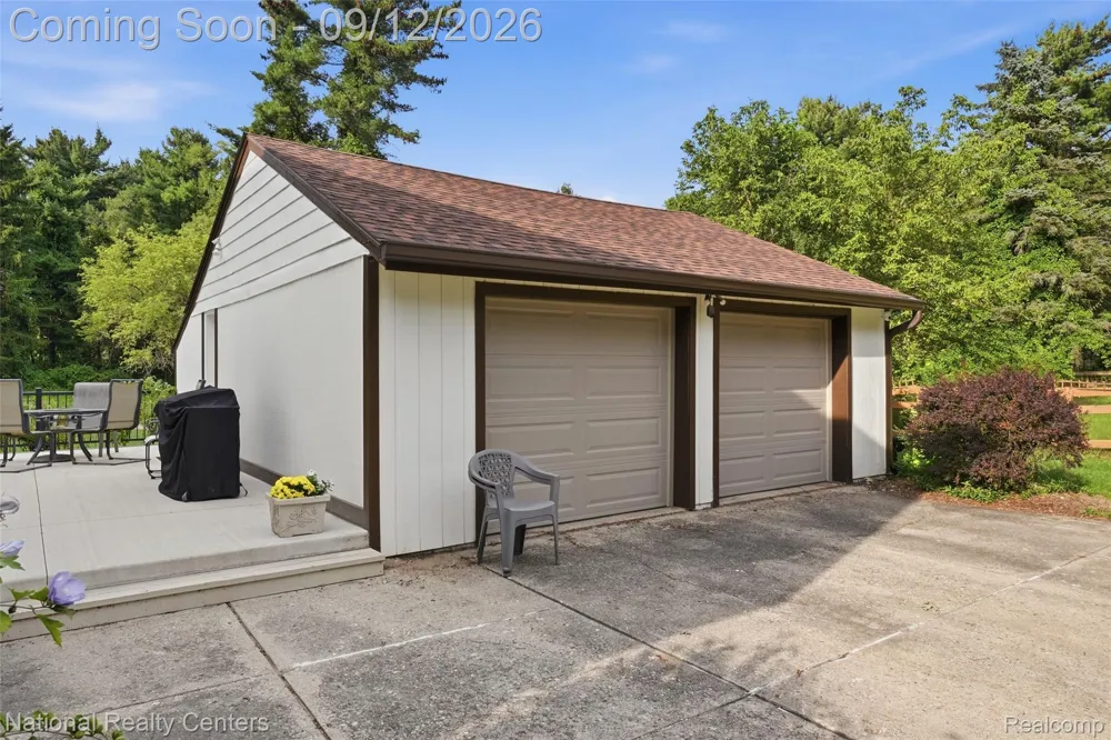 2631 Garden Road Milford Charter Township, MI 48381
