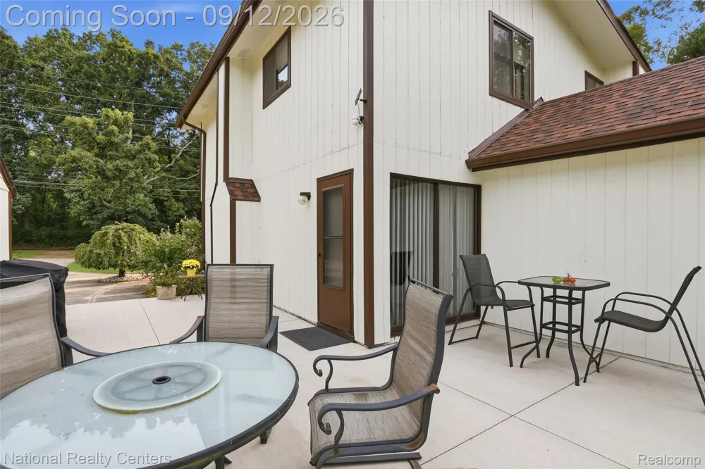 2631 Garden Road Milford Charter Township, MI 48381