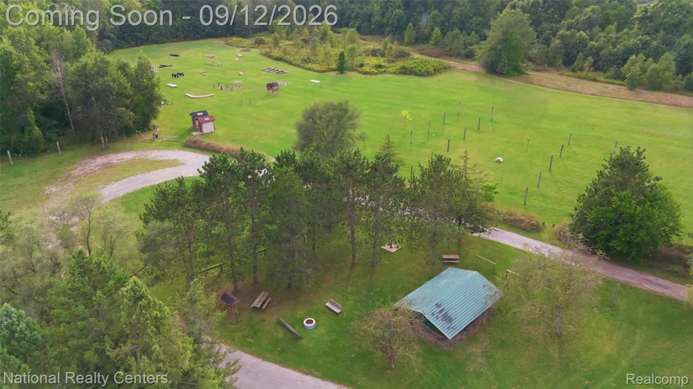 2631 Garden Road Milford Charter Township, MI 48381