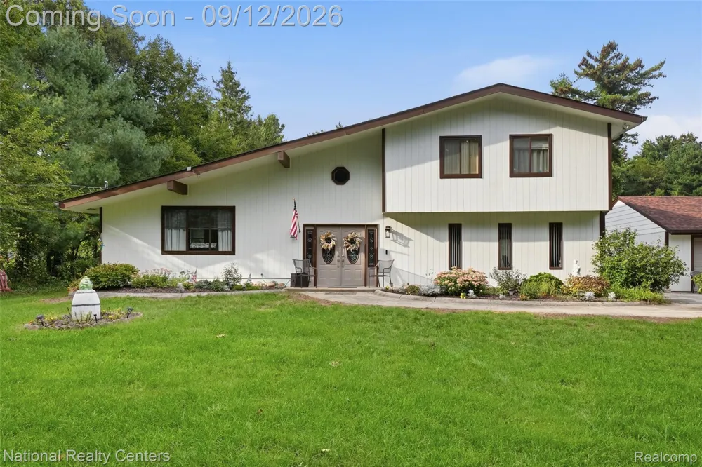 2631 Garden Road Milford Charter Township, MI 48381