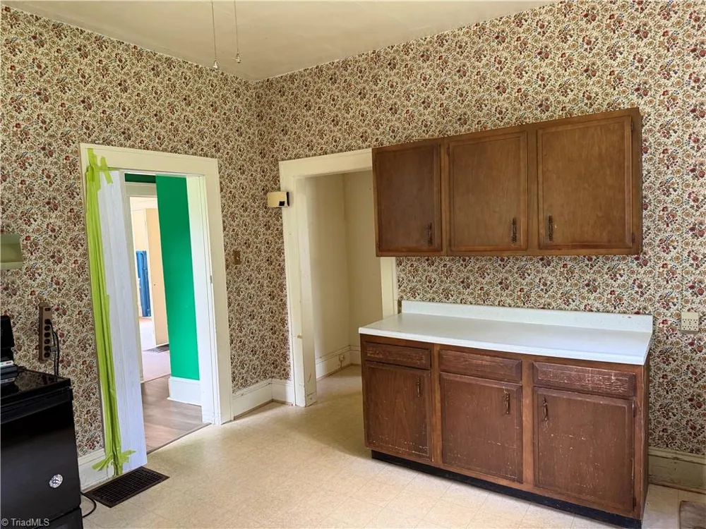 7 Park Boulevard Winston-Salem, NC 27127
