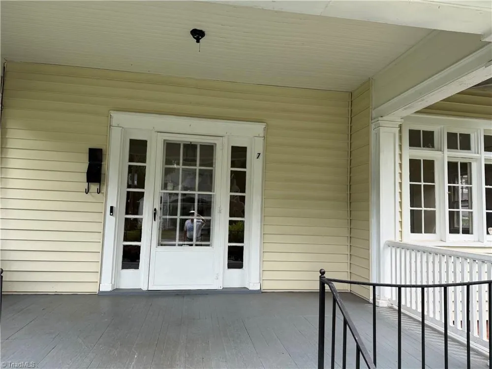 7 Park Boulevard Winston-Salem, NC 27127