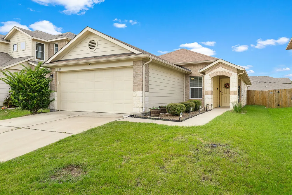 12105 Jamie Drive Manor, TX 78653