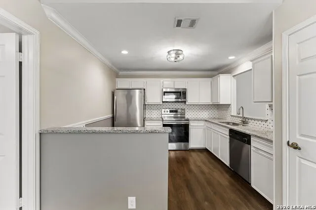 16806 Brookwood San Antonio, TX 78248