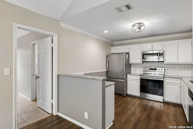 16806 Brookwood San Antonio, TX 78248