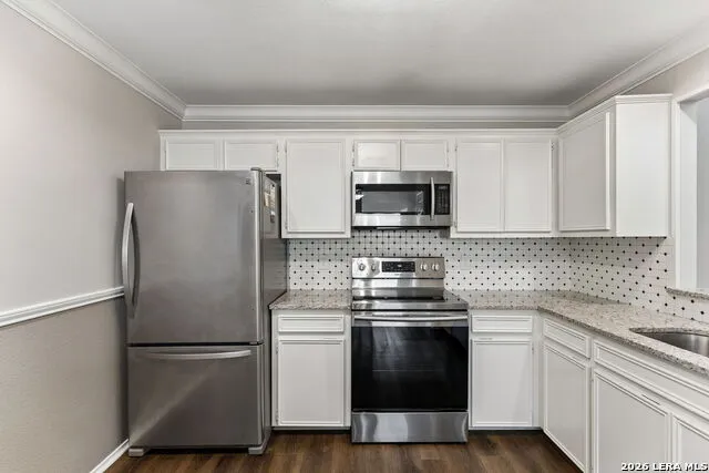 16806 Brookwood San Antonio, TX 78248