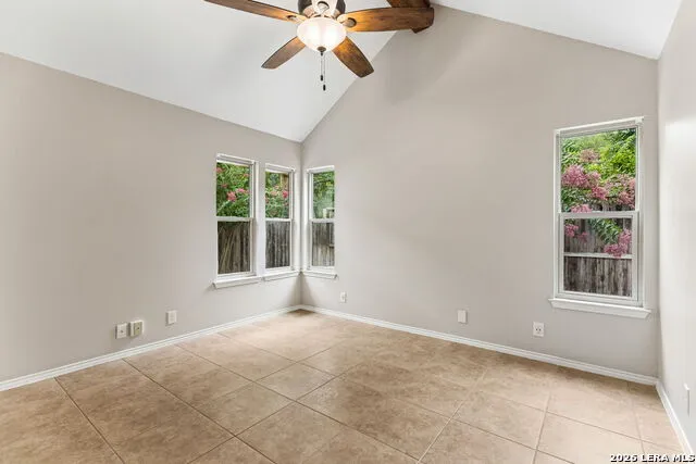 16806 Brookwood San Antonio, TX 78248