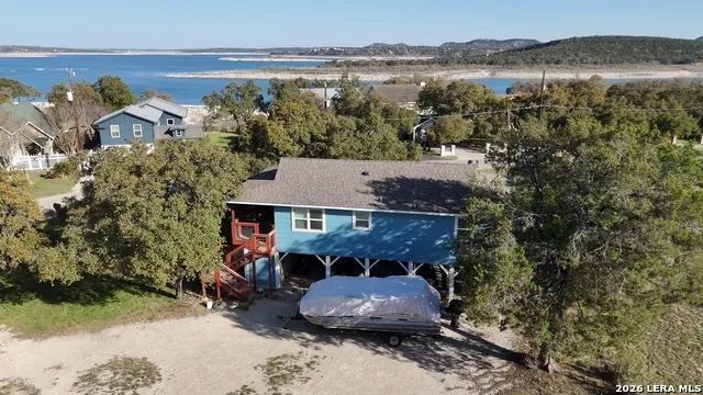895 Lakebreeze Drive Canyon Lake, TX 78133