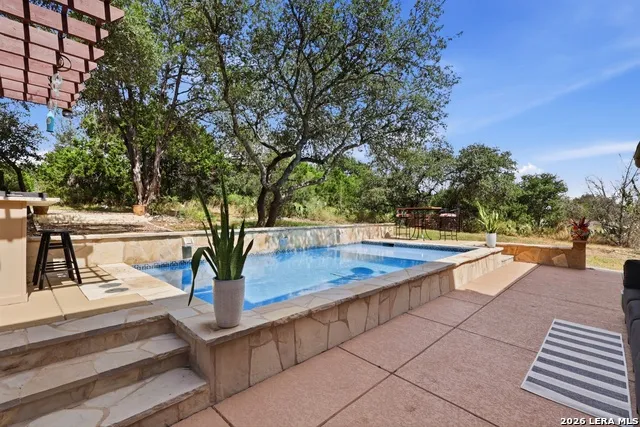 172 RIVER CHASE DR New Braunfels, TX 78132
