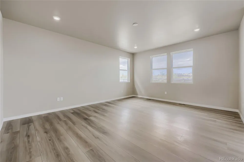 13749 Daffodil Point Parker, CO 80134