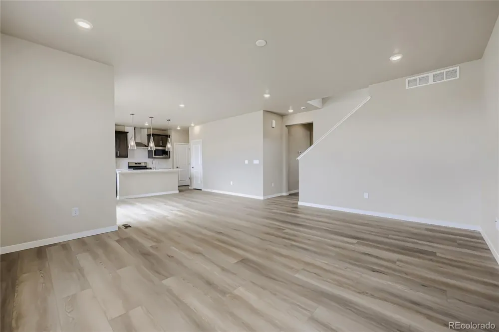 13749 Daffodil Point Parker, CO 80134